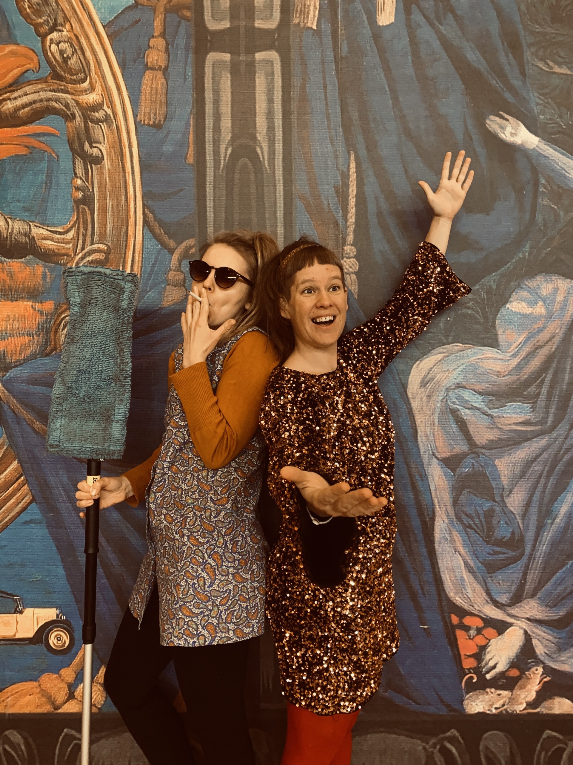 Kabarett Duo Sternenstaub - Manuela Rader und Estha Sackl